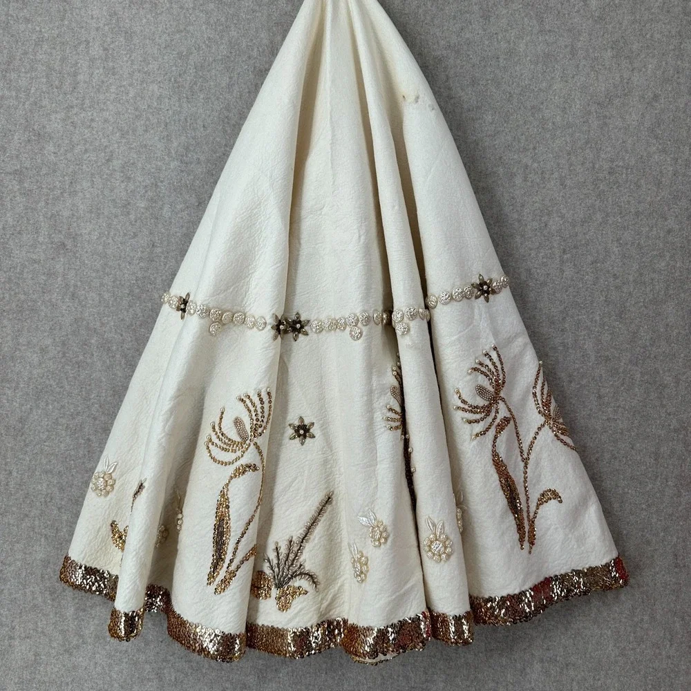 STUNNING Heavy Gold Beaded Table Ivory Large Tablecloth Topper Thick Felt Fabric